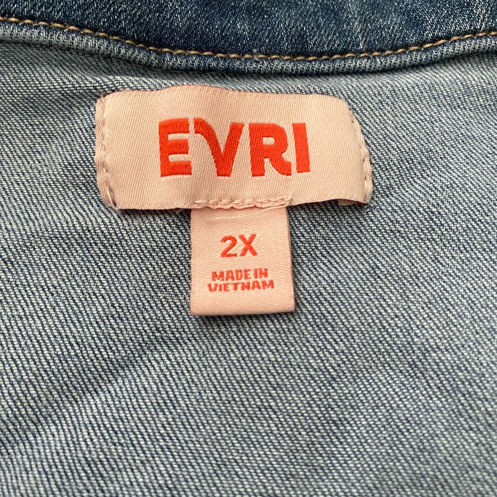 jean jacket - Picture 3 of 3